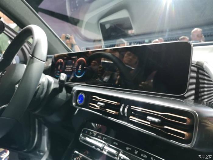 奔驰EQ首款量产车,奔驰EQC，奔驰EQC全球首发