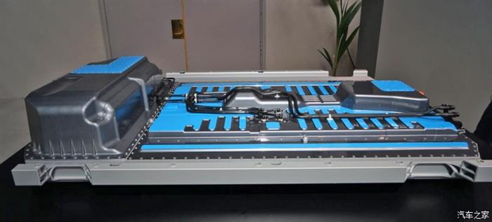 奔驰EQ首款量产车,奔驰EQC，奔驰EQC全球首发