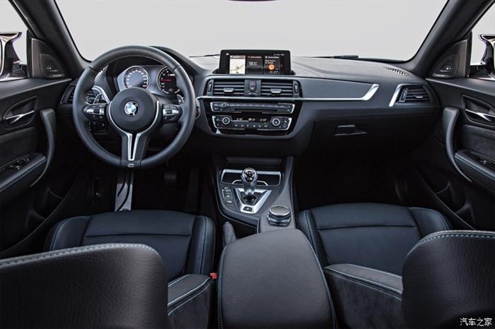 新车，宝马M2雷霆版正式上市,宝马M2雷霆版售价64.98万元