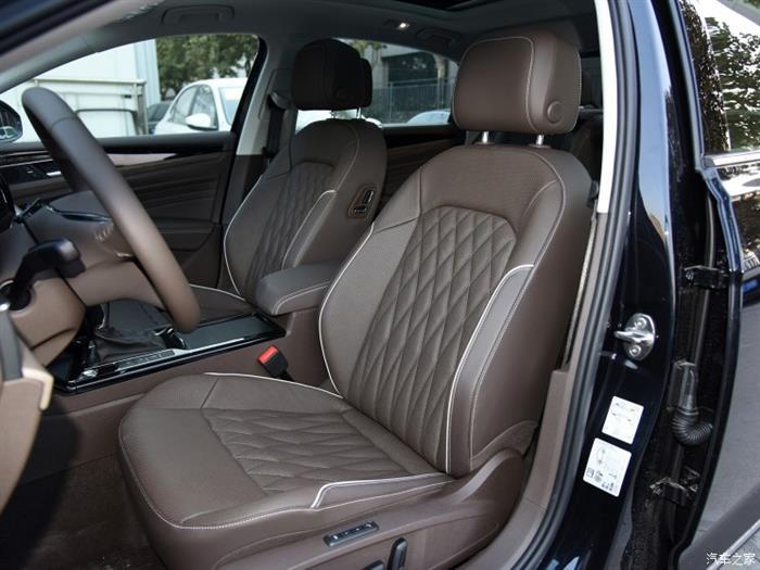 新车，帕萨特，新一代帕萨特配置,上汽大众新车型上市，新一代帕萨特外观内饰