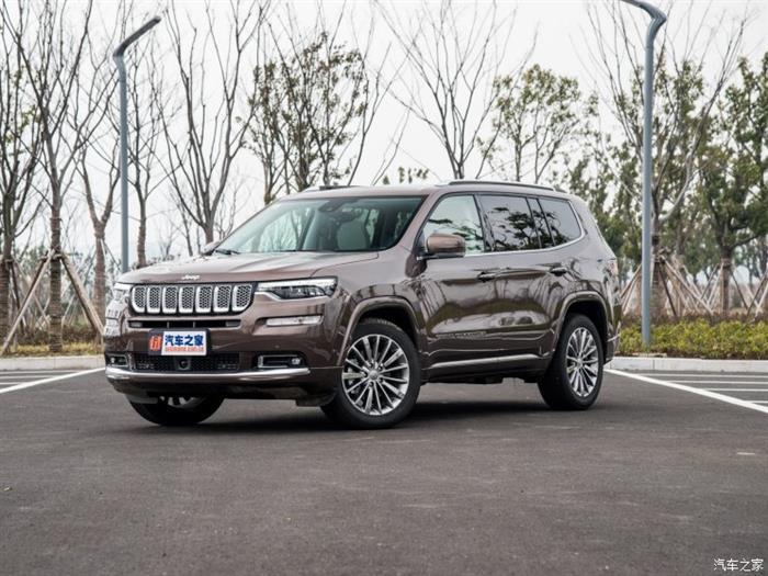 Jeep大指挥官换标