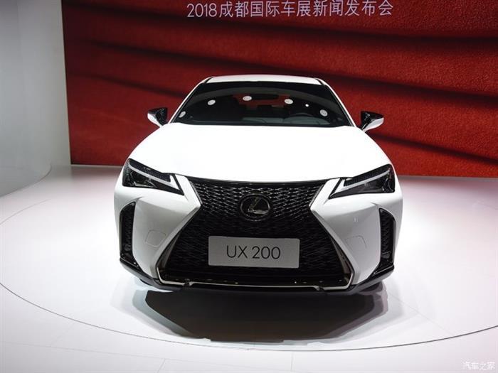 雷克萨斯UX