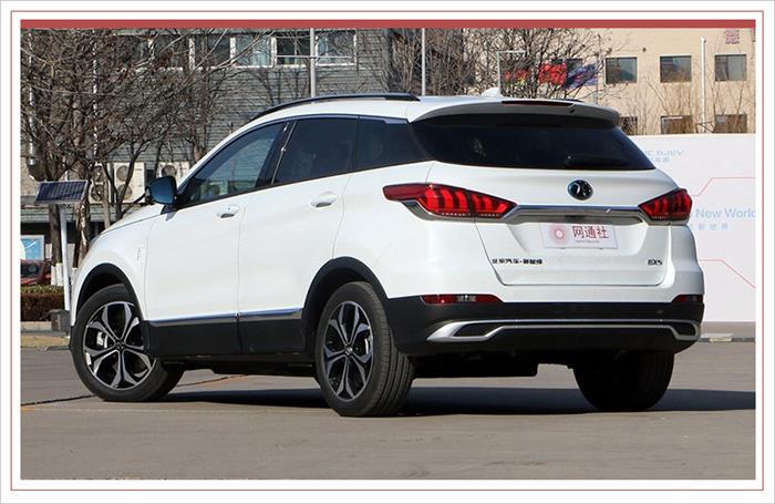 北汽新能源EX5正式上市