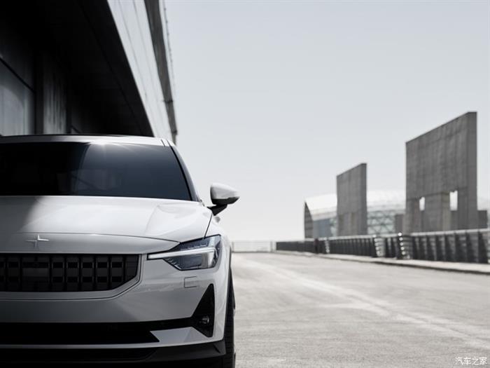 Polestar 2ۼ