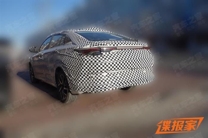 东风风神e.&pi;量产版