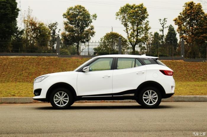 众泰T300小强版配置,众泰T300小强版价格众泰T300小强版上市