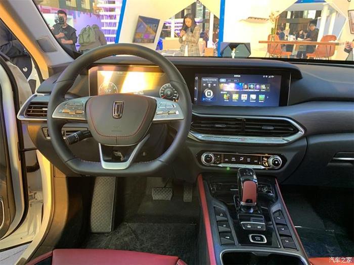 奔腾T77米粉定制版,一汽奔腾小米合作