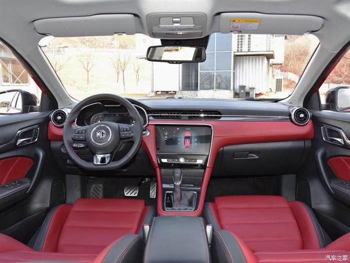 名爵6新能源TROPHY版