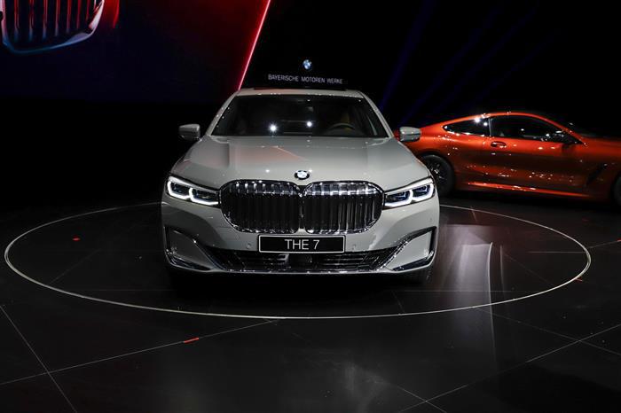 宝马新款7系