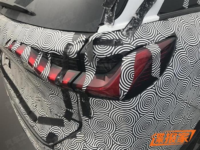 蔚来，新款蔚来ES8