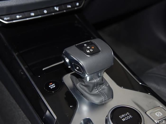 新车，SUV，红旗HS5正式上市