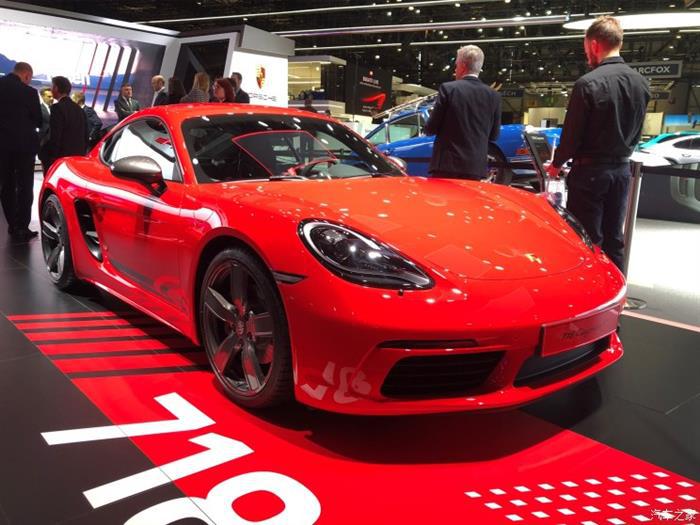 新车，保时捷718 Cayman T亚洲