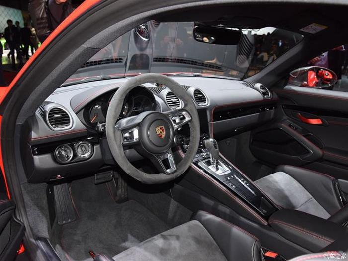 新车，保时捷718 Cayman T亚洲