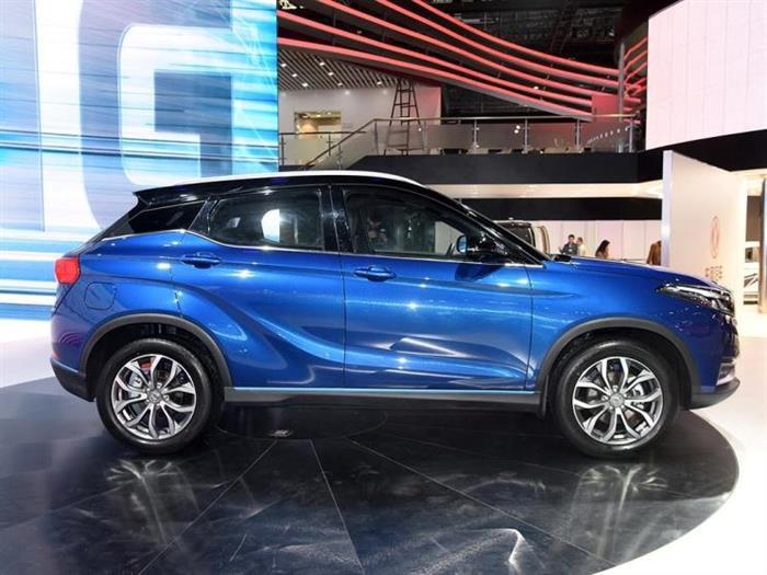 新车，东风风光E3,东风风光小型纯电动SUV