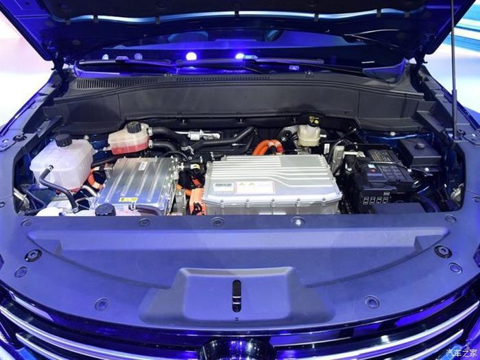 新车，东风风光E3,东风风光小型纯电动SUV