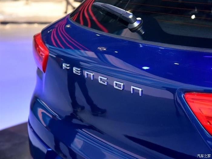 新车，东风风光E3,东风风光小型纯电动SUV