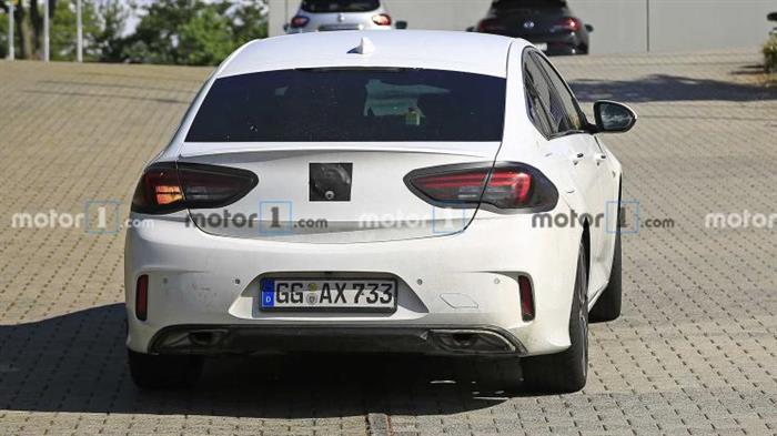 新款欧宝英速亚谍照,欧宝英速亚