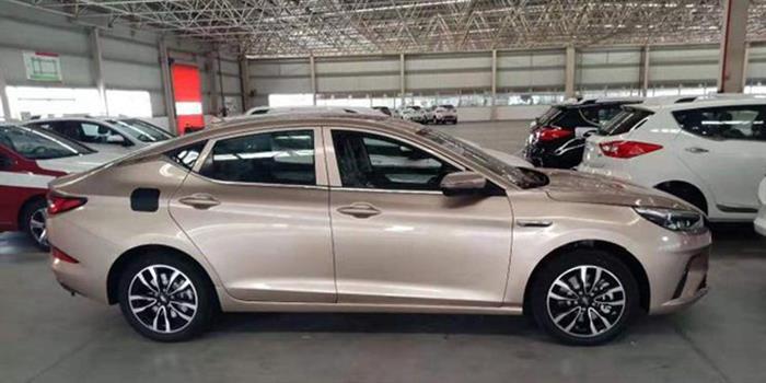 新车，江淮A432实车