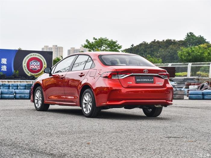 卡罗拉，卡罗拉