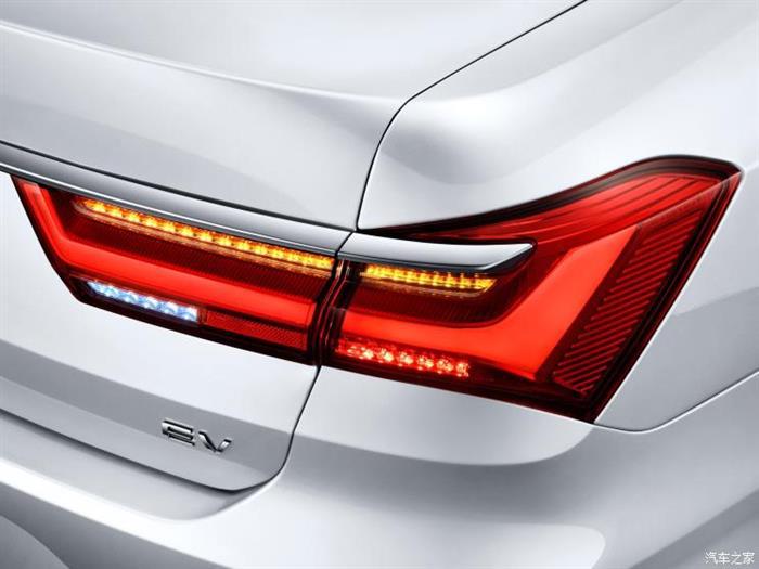 新车，比亚迪，全新比亚迪秦EV