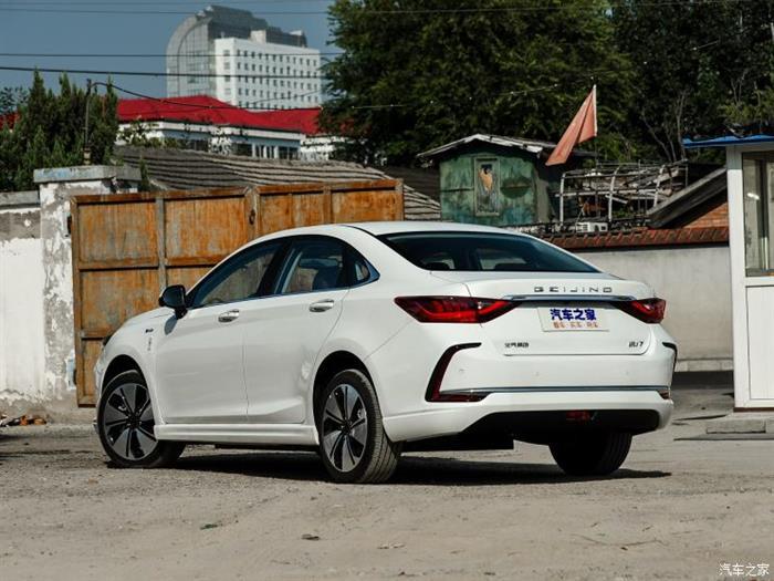 北汽新能源EU7