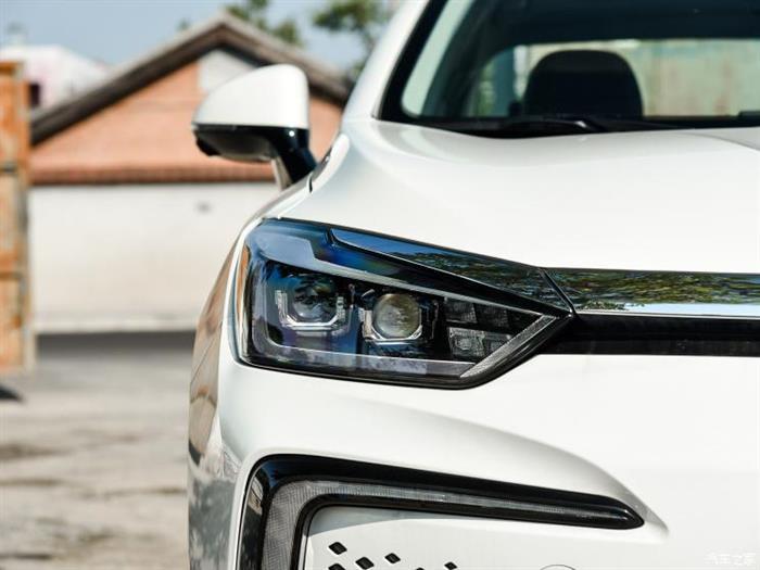 新车，北汽新能源EU7上市