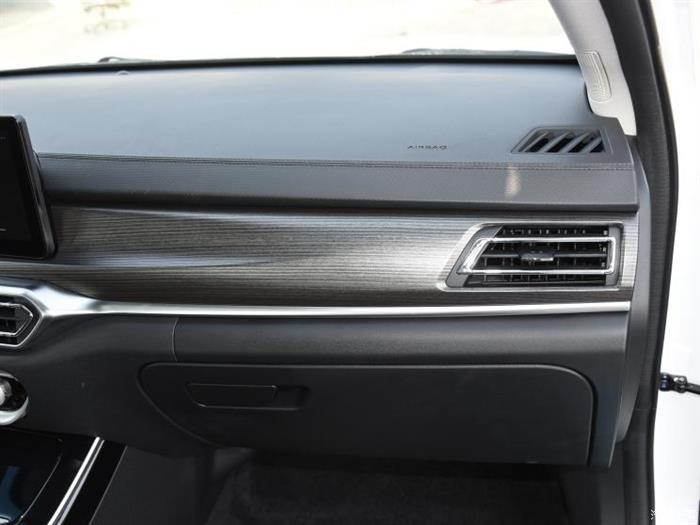 新车，北汽新能源EU7上市