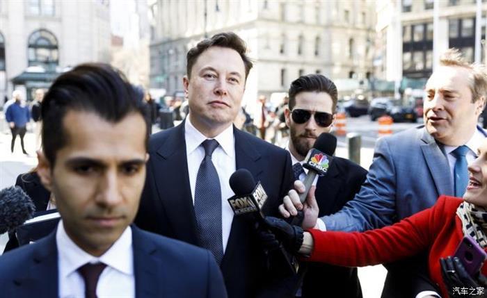 特斯拉，特斯拉,埃隆马斯克