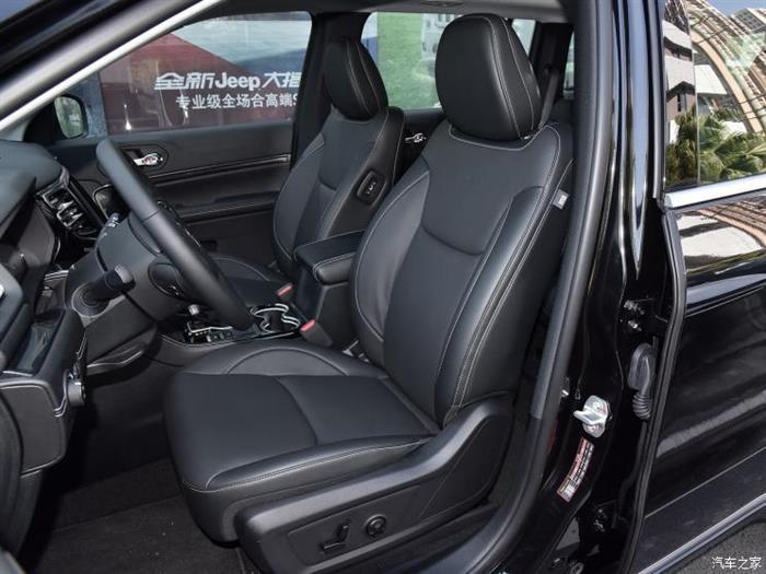 新车，广汽菲克Jeep, Jeep指挥官PHEV