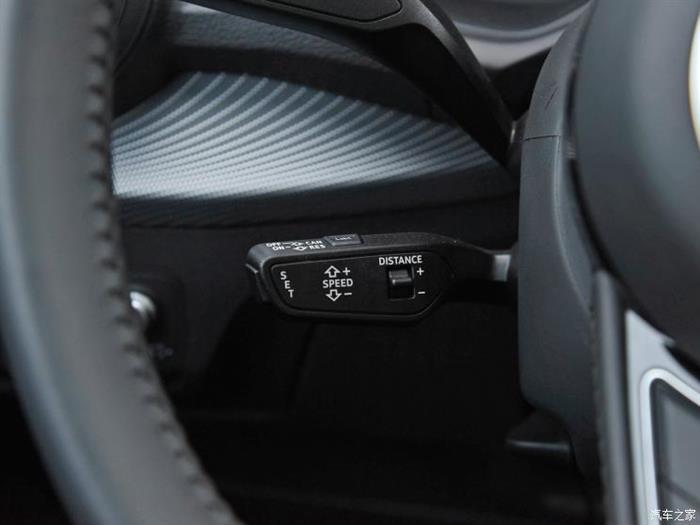 奥迪Q2L e-tron上市