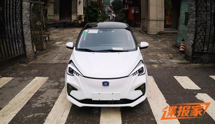 奔奔，长安奔奔E-Star谍照