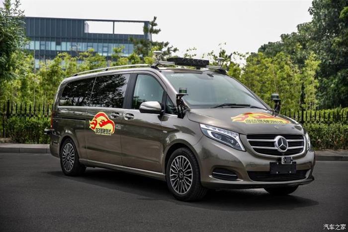 自动驾驶，自动驾驶,戴姆勒