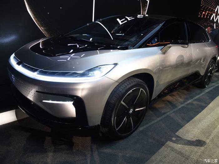 Faraday Future FF 91内饰官图