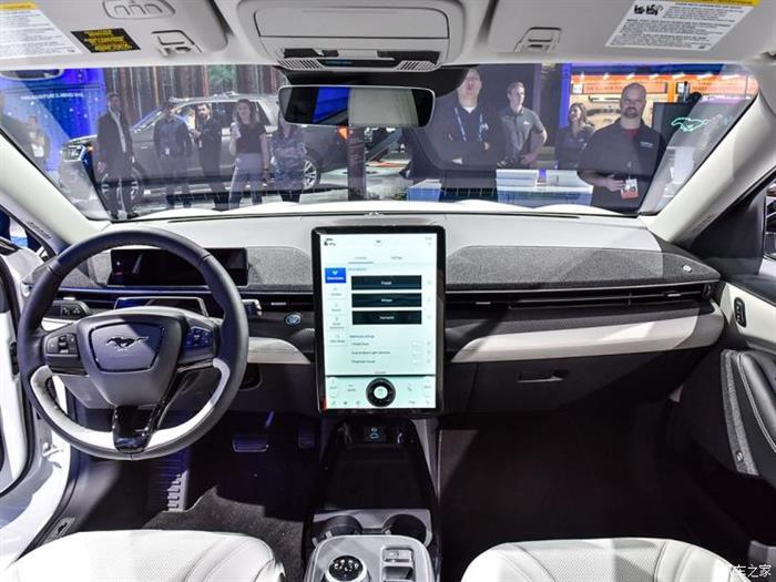 新车，福特,福特Shelby版本，福特Mustang Mach-E