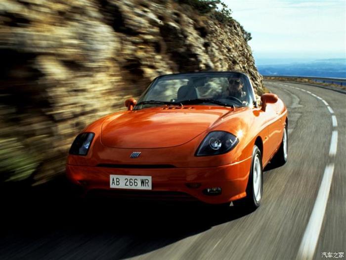 保时捷911,日产GTR