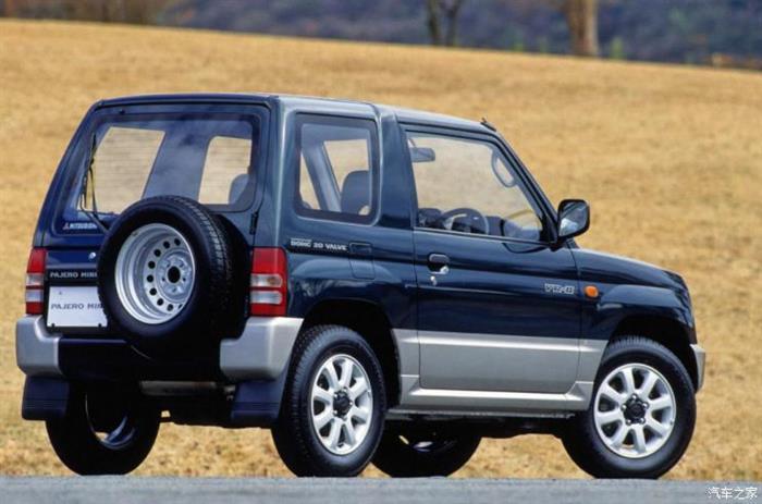 保时捷911,日产GTR