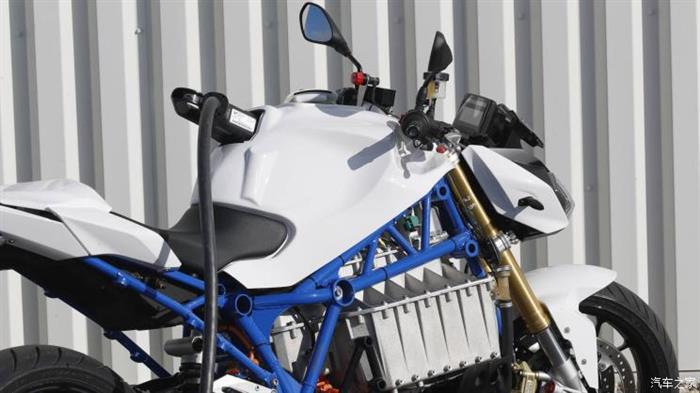 宝马电动摩托,宝马GS1200，