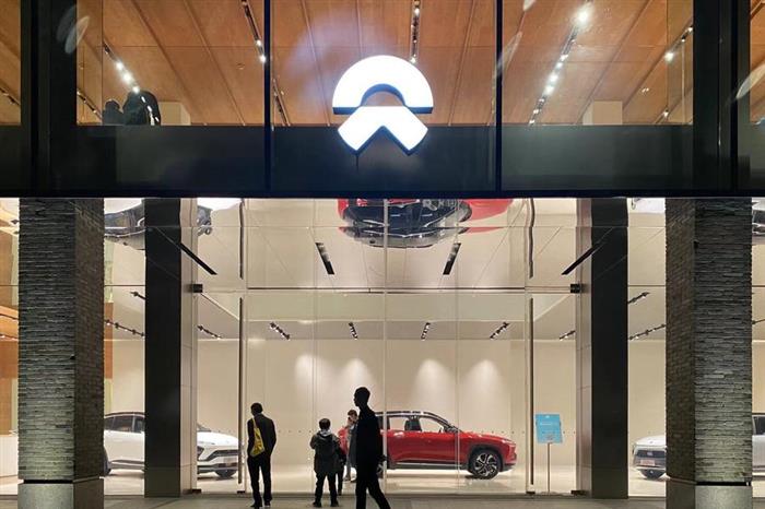 喊话许家印：与其费力造车，不如收蔚来