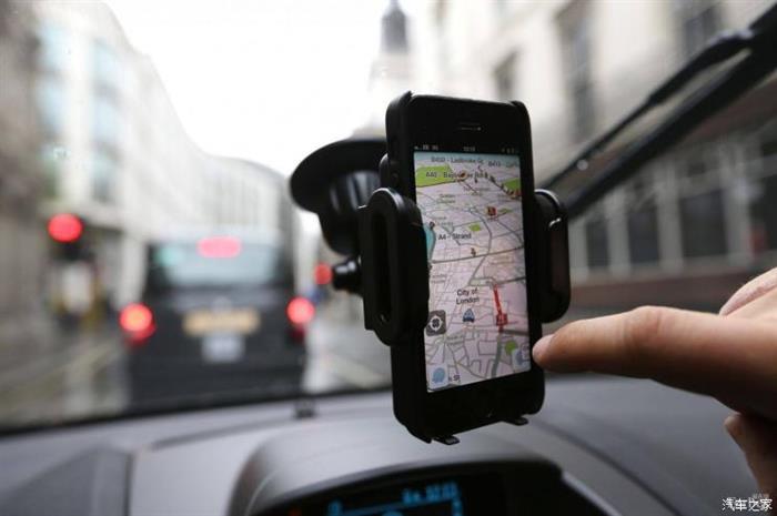 卡兰尼克出售Uber股份,Uber自动驾驶测试