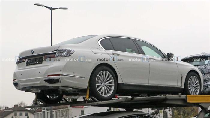 新宝马7系, 新宝马7系谍照，新梅赛德斯-奔驰S级