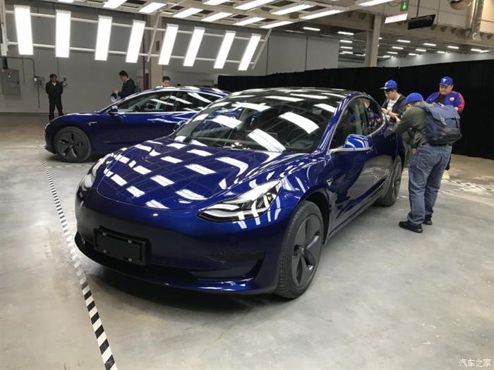 蔚来，特斯拉，新能源汽车