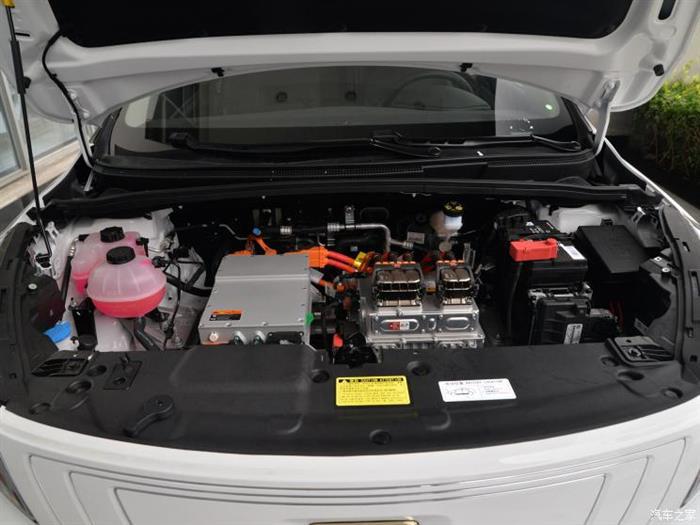 帝豪GS，2020款帝豪GSe