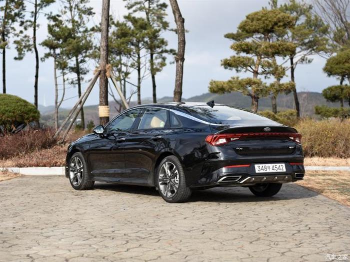 起亚K5，新起亚K5/新K3纯电版