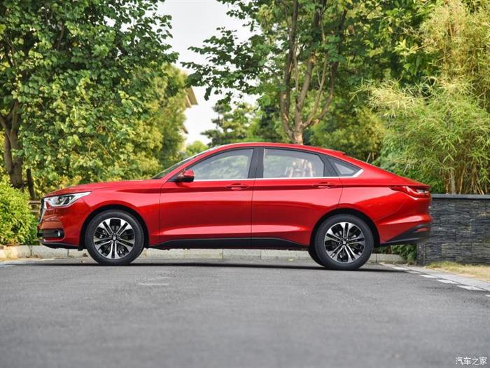 新车，新宝骏RC-6华为