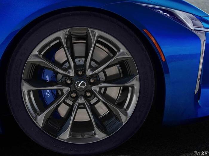 新车，雷克萨斯LC 500特别版