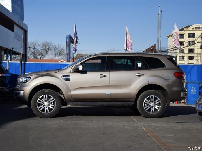 新车，曝新款福特撼路者