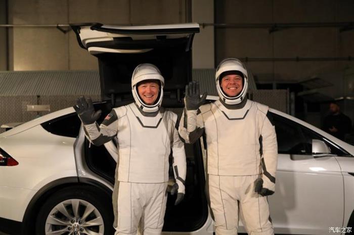 特斯拉，Model X NASA服务
