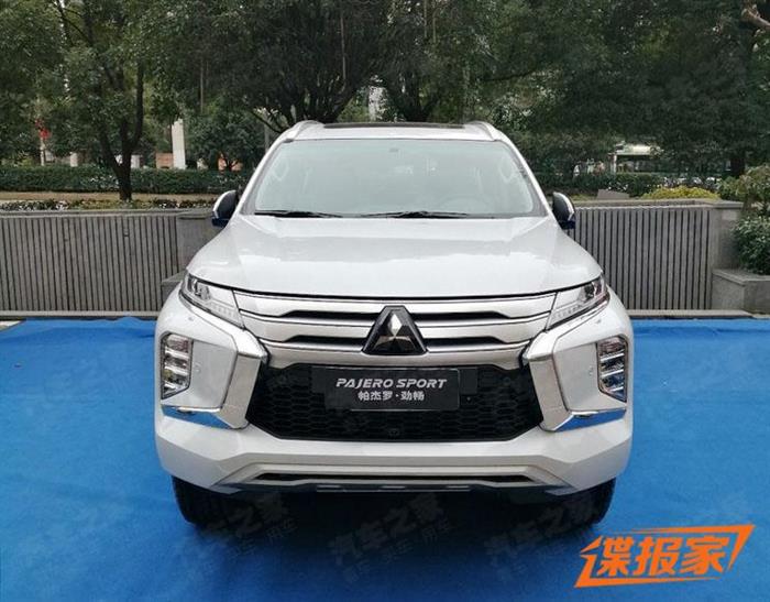 新车，款帕杰罗&middot;劲畅