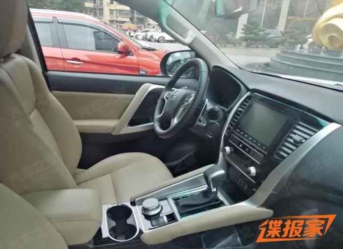 新车，款帕杰罗&middot;劲畅