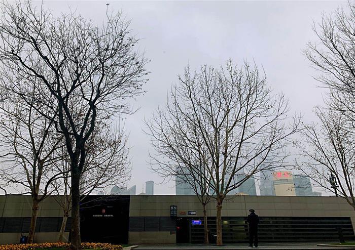 疫情之后，我想教教车企老板做直播
